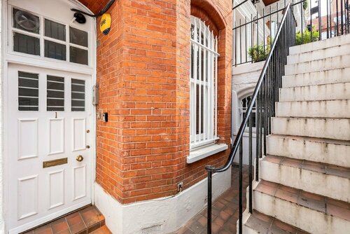 Гостиница Earls Court Road Apartments в Лондоне