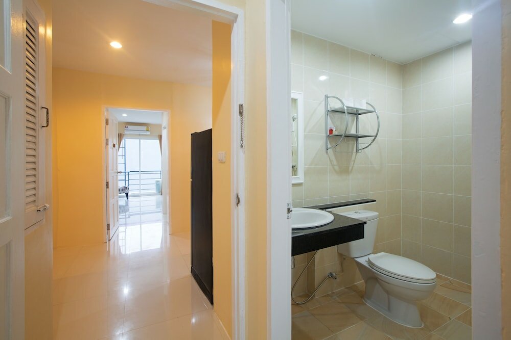 Фото Island Patong Beachfront Apartments