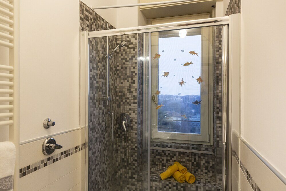 Фото NotaMI - The Wall Top Floor Apartment