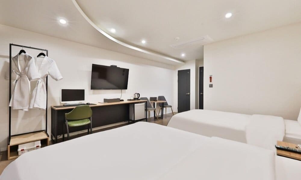 Фото Incheon Beyond Hotel