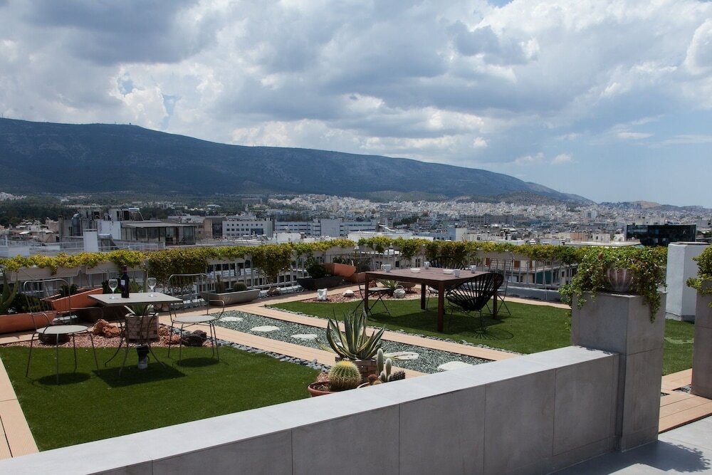 Фото Penthouse in center of Athens with View