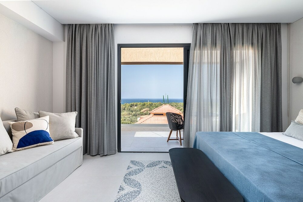 Фото Nuovo Luxury Suites