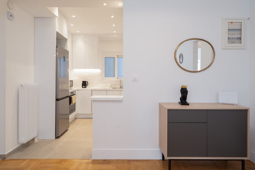 Фото The Urban King Apartment