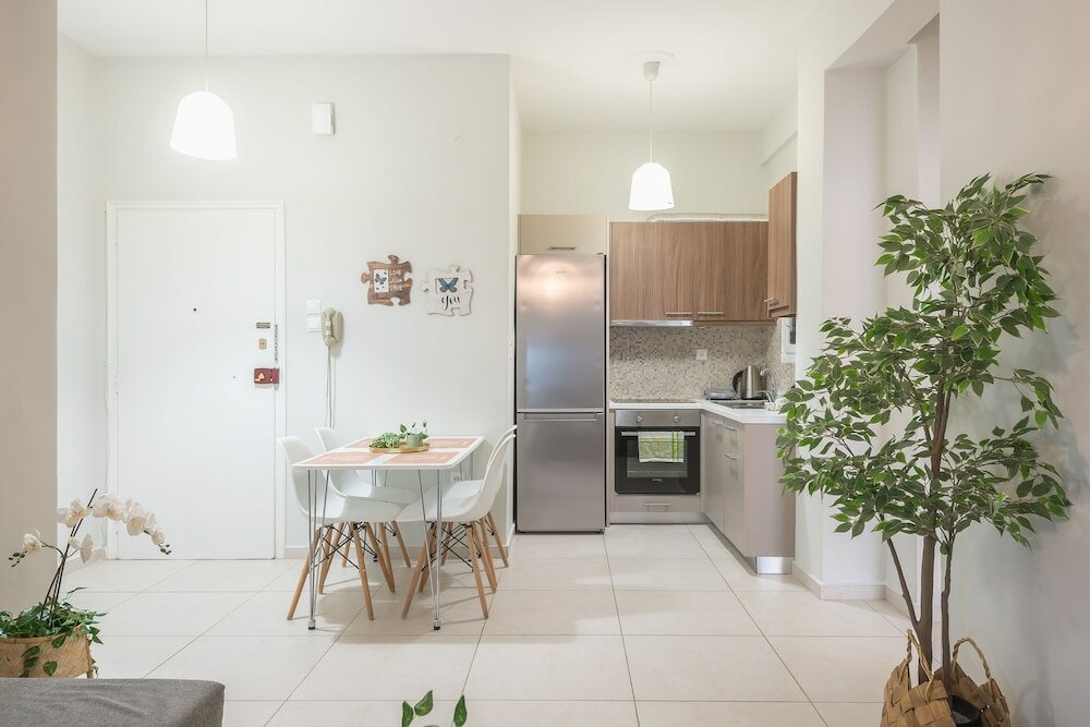 Фото Erythros Boutique Suite by Cloudkeys