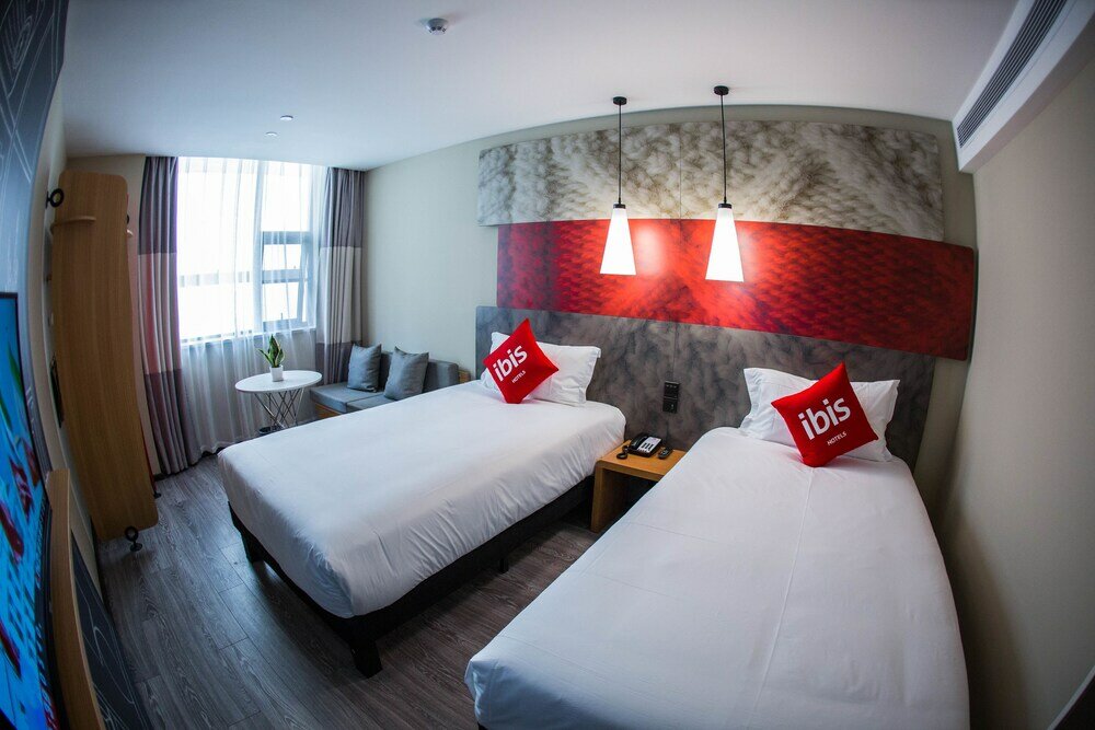 Фото Ibis Nanchang Bayi Museum Metro Station Hotel Hotel