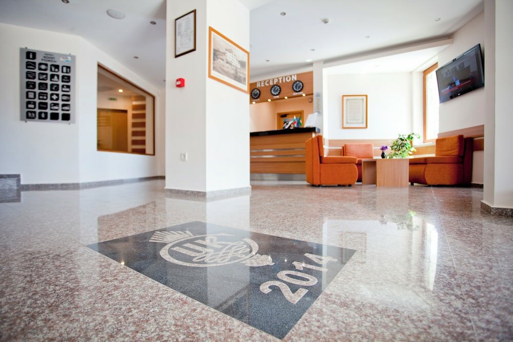 Фото Hotel Coop Rozhen