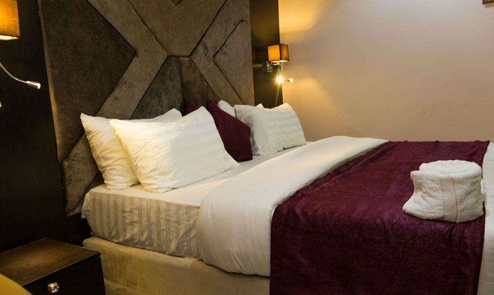 Фото Iris Gold Suite