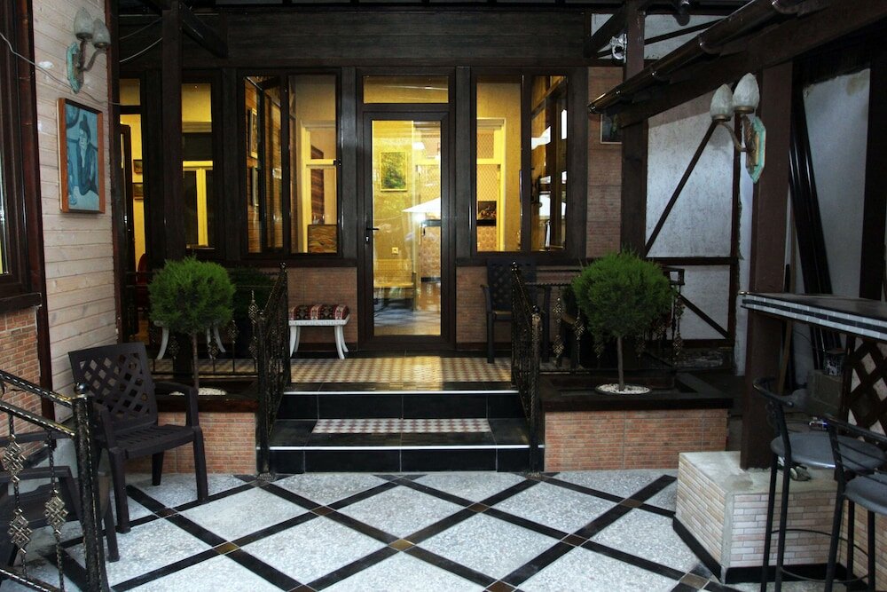 Фото отеля 1