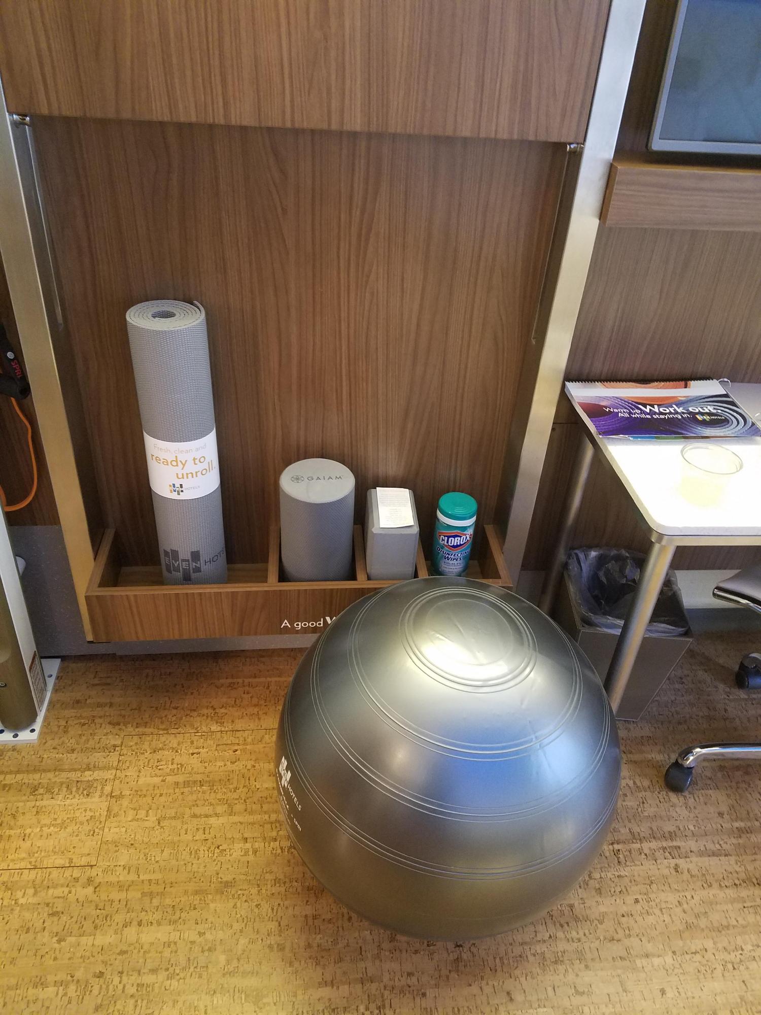 Фото Even Hotel Times Square South, an Ihg Hotel