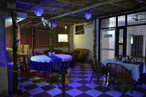 Гостиница Hotel Abodes House в Грэйтер-Ноиде