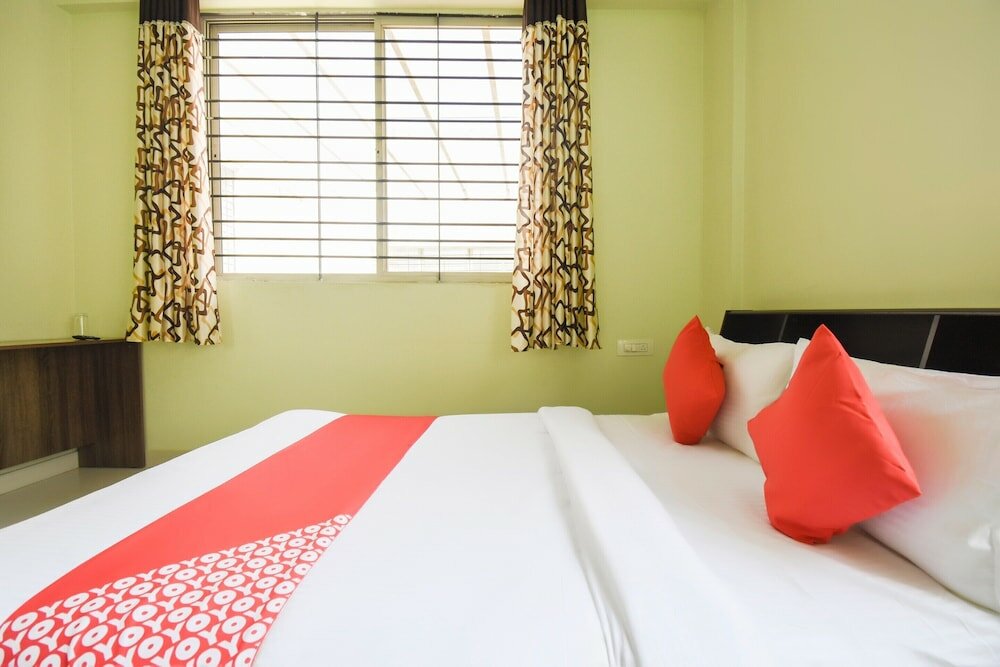 Фото Oyo 62496 Srigandha Party Hall