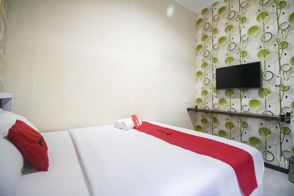 Фото RedDoorz Syariah @ Hotel 91 Jember