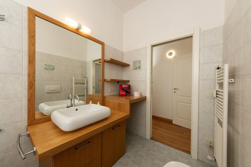 Фото HouSmart Sant'Isaia 67-2