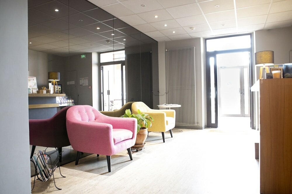 Фото L'Aptois Hotel