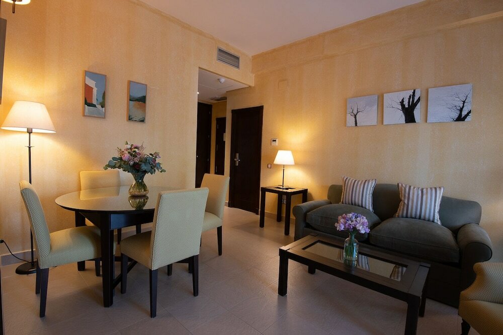 Фото Hotel Intur Alcázar de San Juan