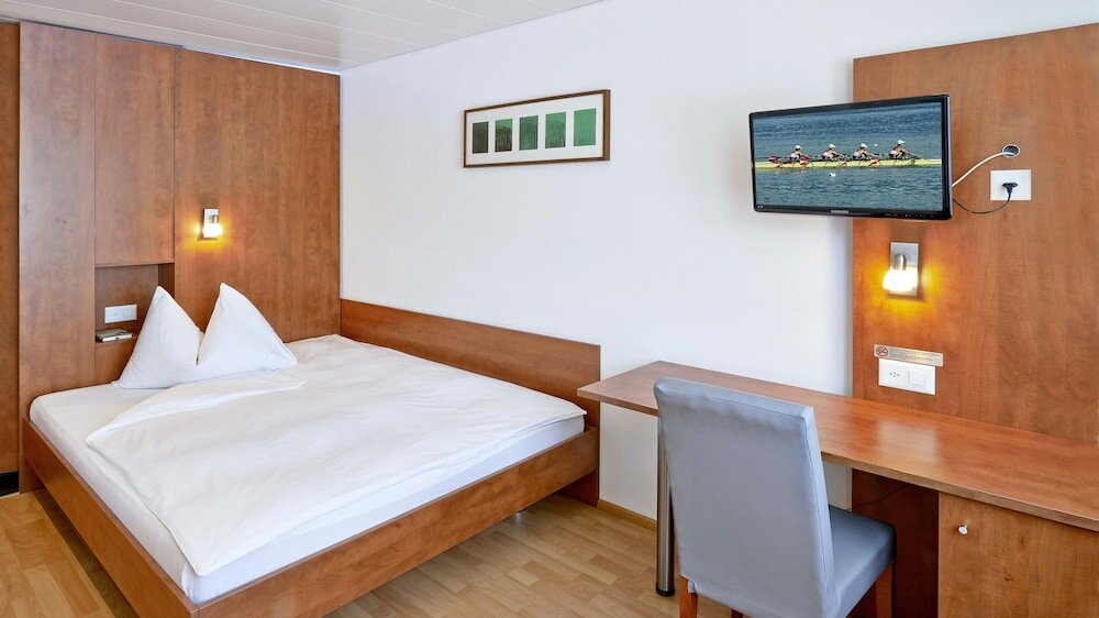 Фото Aarauerhof - Self Check-in