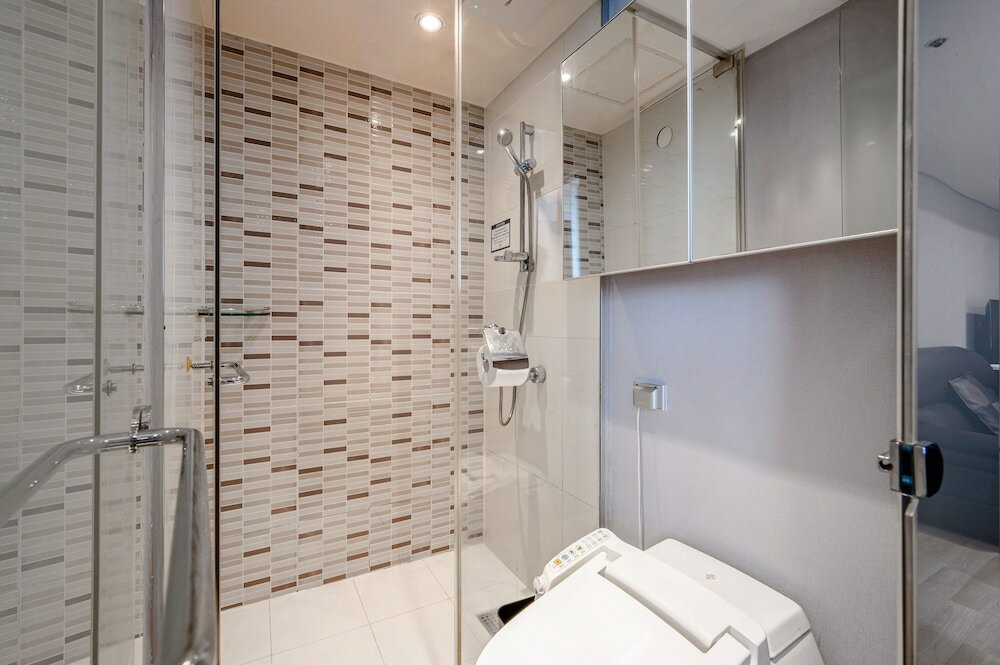 Фото Haeundae Seacloud Hotel Residence