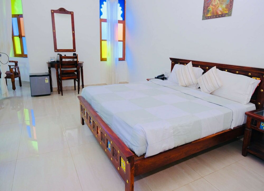 Фото Doongar Fort Gurukripa Hilltop Resorts