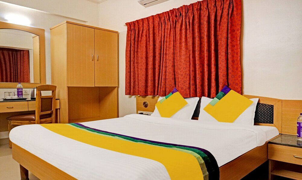 Фото Itsy by Treebo - Crown Inn