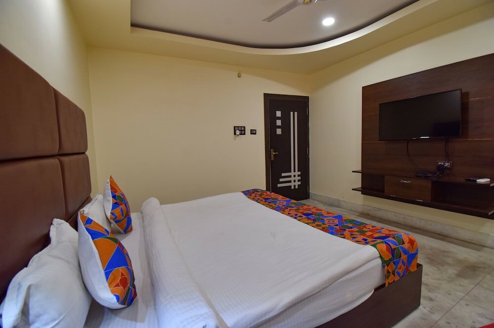 Фото Fabhotel Red Rose