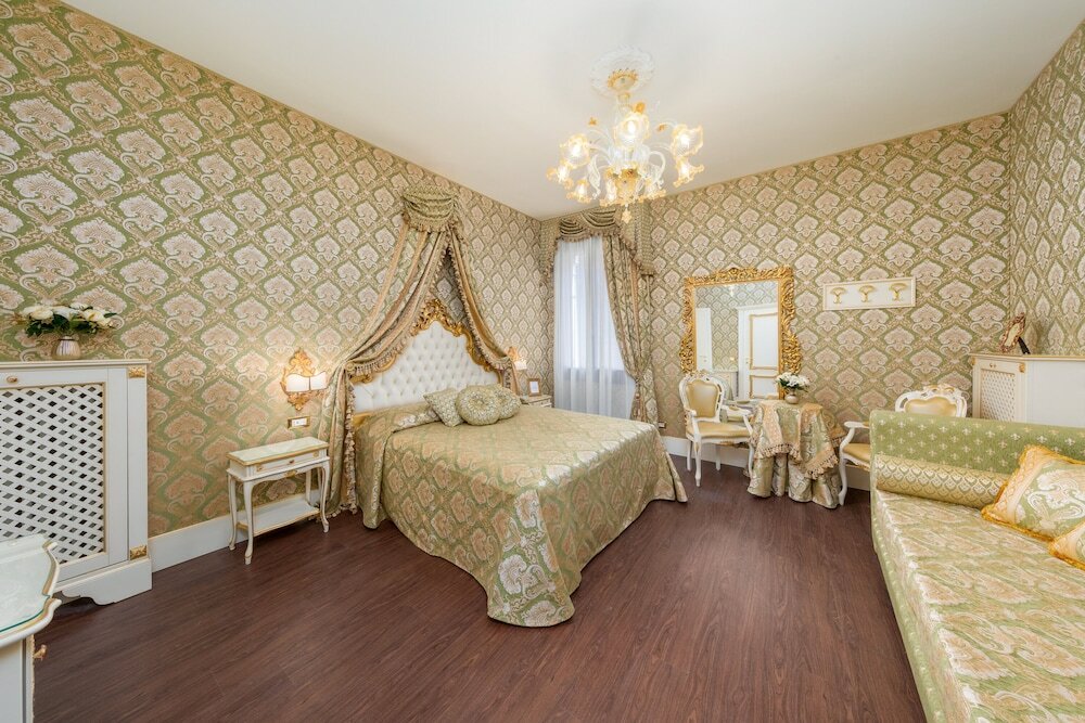 Фото La Veneziana Boutique Rooms