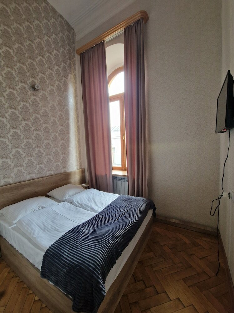 Фото Friendly Hotel