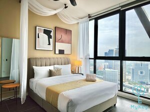 Гостиница Scarletz Suites Klcc by Mykey Global