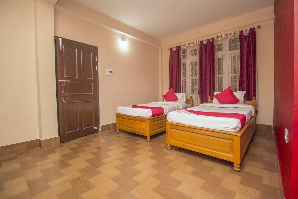 Фото Oyo 30417 Hotel Green View Neelgiri