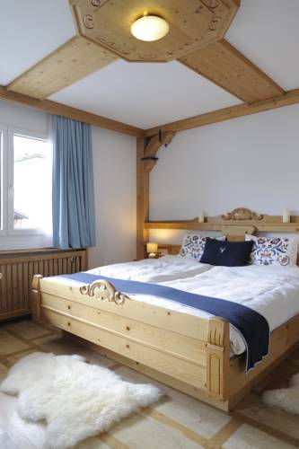 Фото Conrad's Mountain Lodge - Sport Equipment included