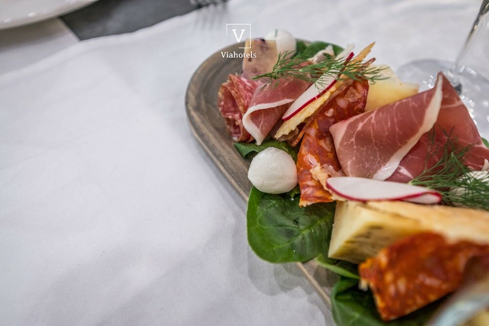 Фото Vh Eurostar Tirana Hotel Congress & Venere SPA