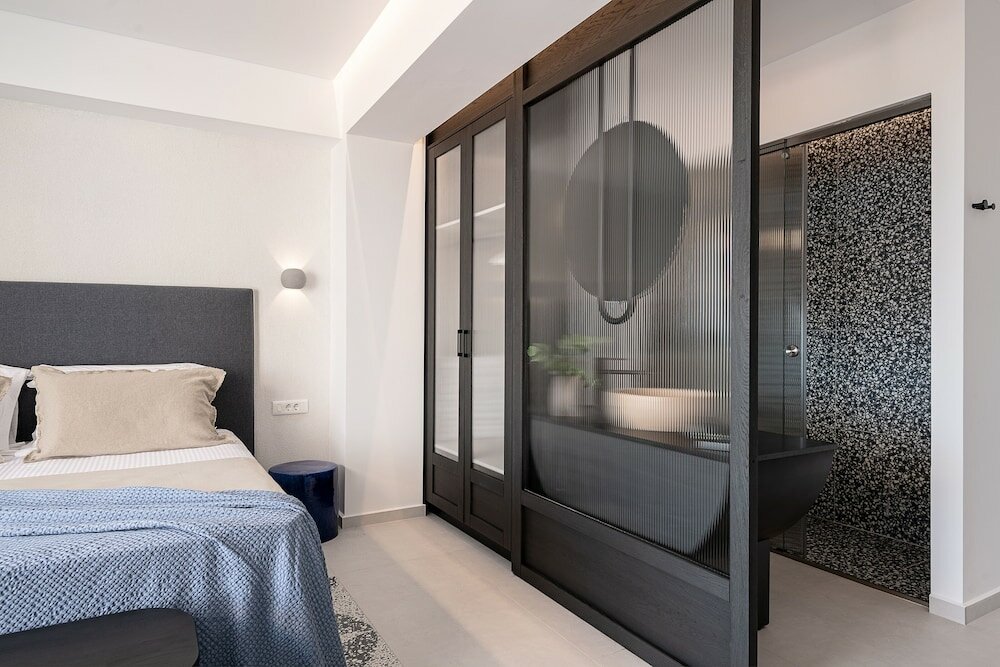 Фото Nuovo Luxury Suites