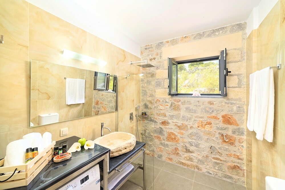 Фото Villa Vardis Heated Pool