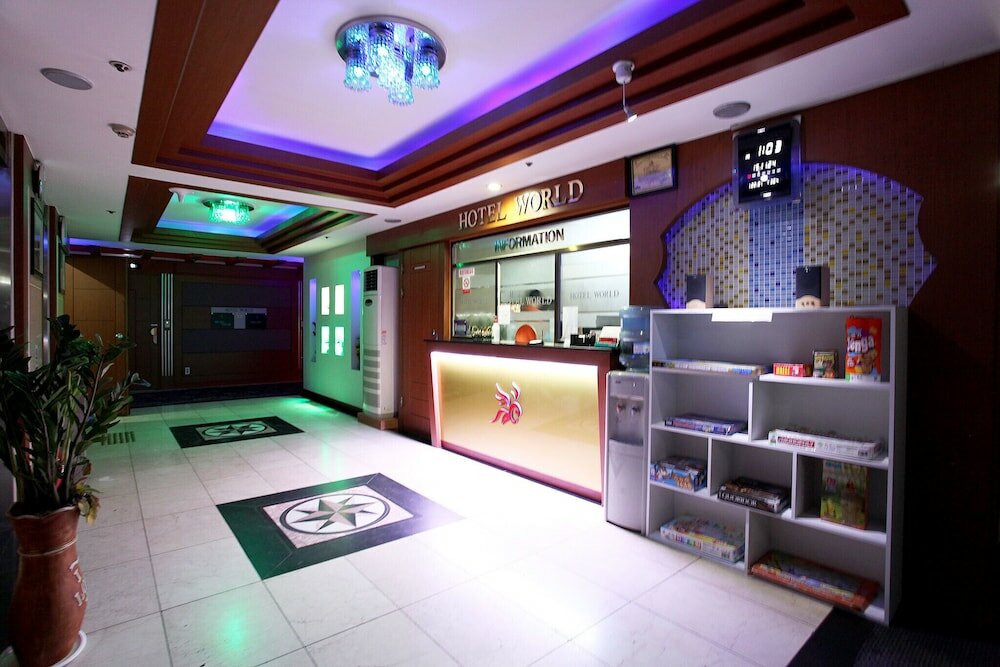 Фото отеля 2