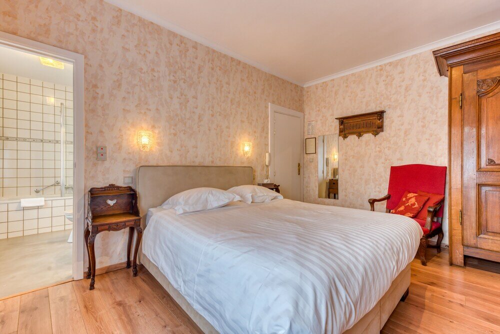 Фото Hôtel Le Cor de Chasse