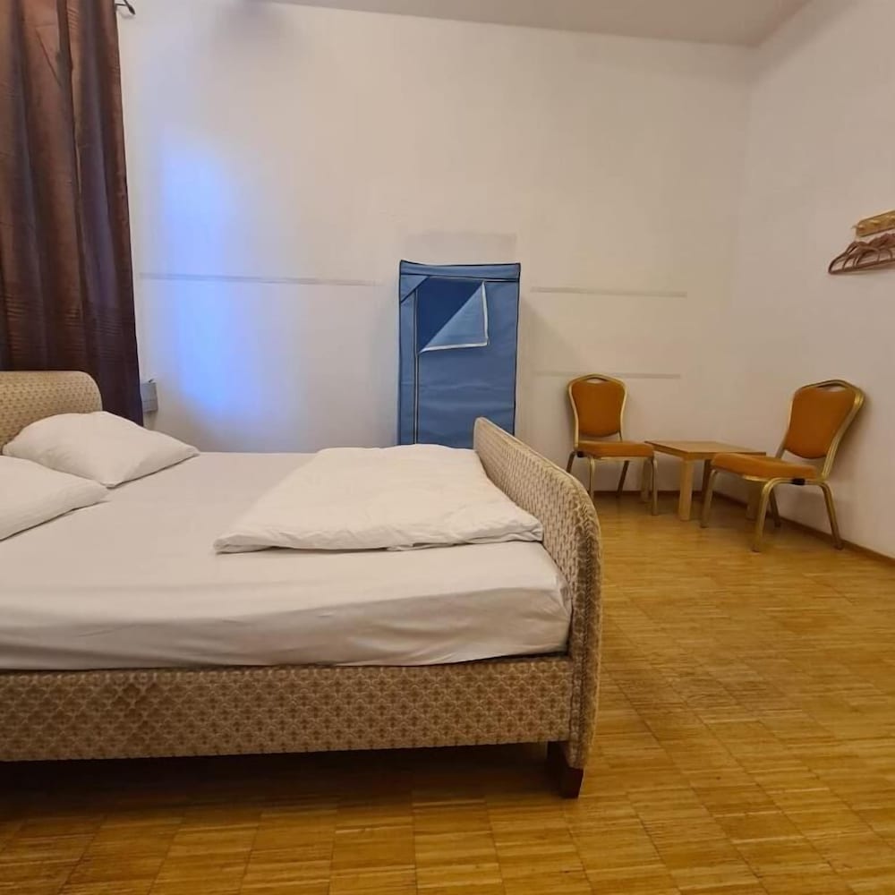 Фото The Wiedner Rooms