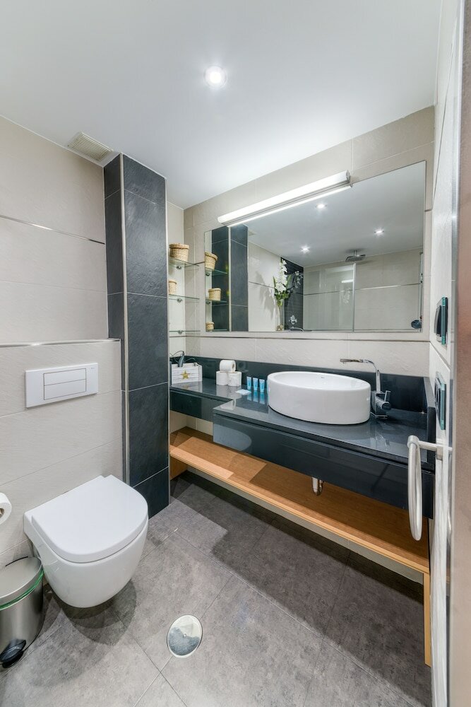 Фото Holidays2Malaga Train Station Area Apartments