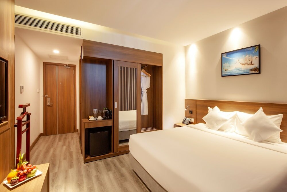 Фото Merlot Hotel