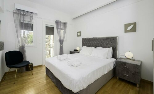 Гостиница Lush Emerald apt in the heart of Athens в Афинах