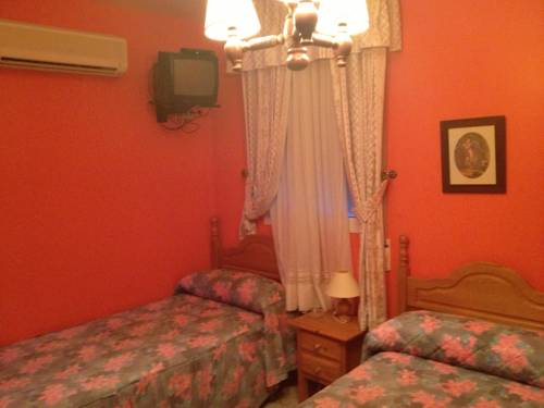 Фото Hostal Carmona