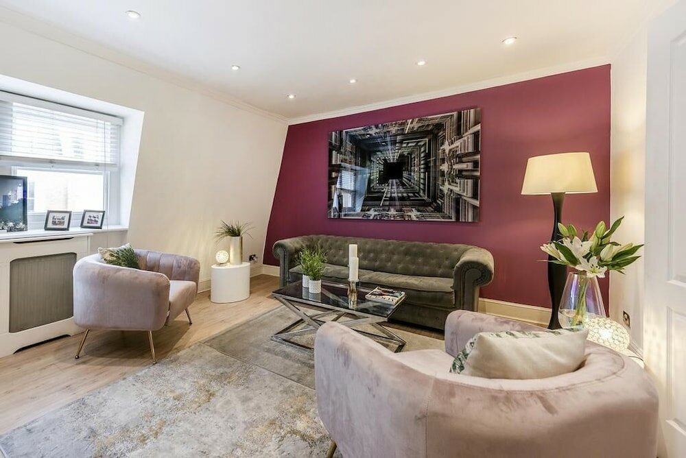 Фото Nassau Street