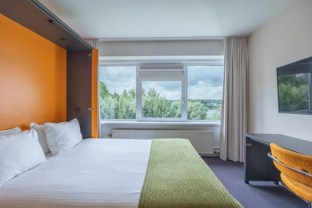 Фото Rotterdam Airport Hotel, Bw Signature Collection