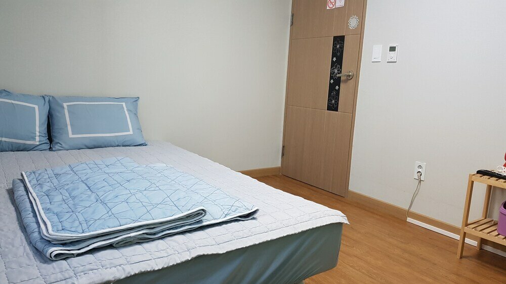 Фото Buzz Guest House - Hostel