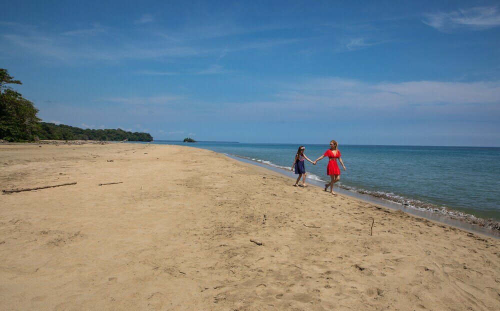 Фото Gigi Brown Suites Puerto Viejo