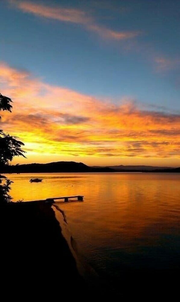 Фото Beachfront house with amazing sea view