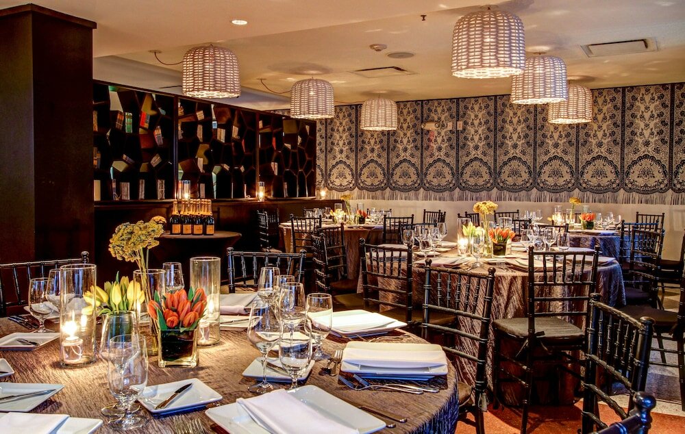 Фото Kimpton Surfcomber Hotel, an Ihg Hotel