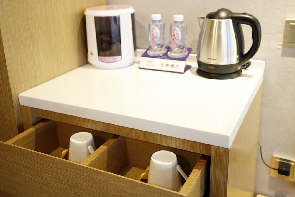 Фото Manhatton Hotel Guangxi Univeristy