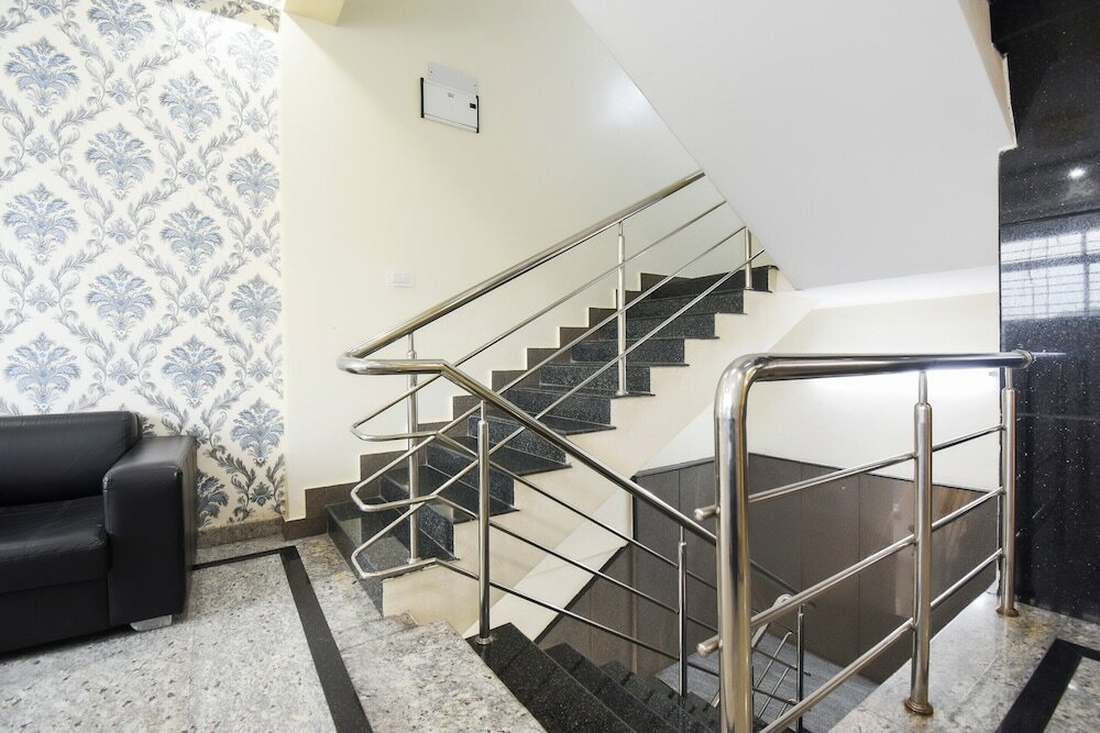 Фото Oyo 62496 Srigandha Party Hall