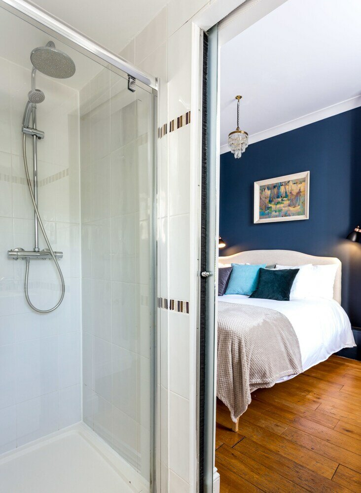 Фото Stylish Notting Hill apartment for 2-4