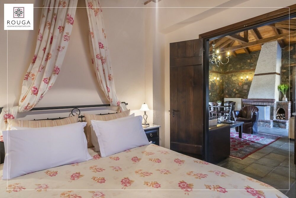 Фото Rouga Mountain Boutique Suites & SPA