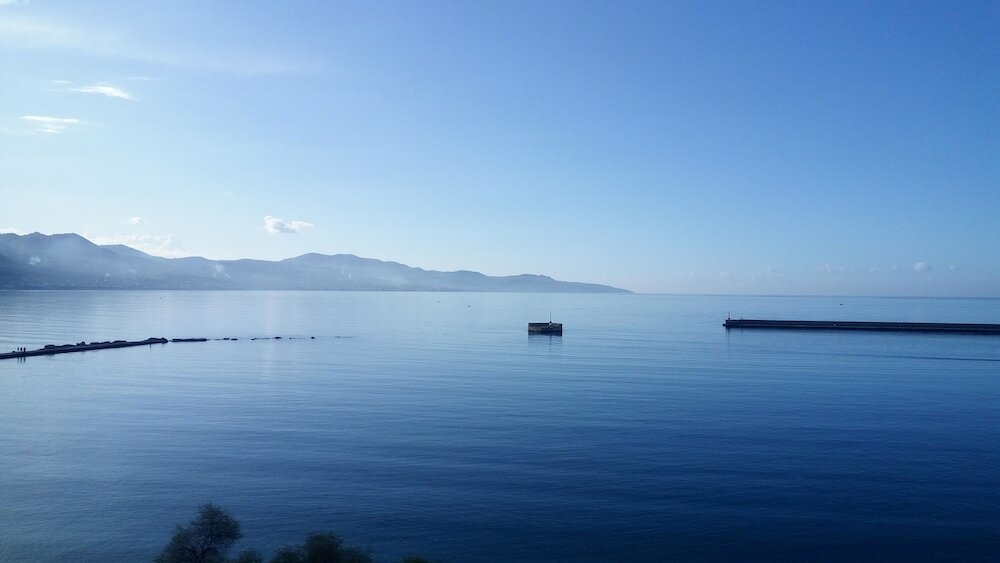 Фото Seafront Penthouse Leo